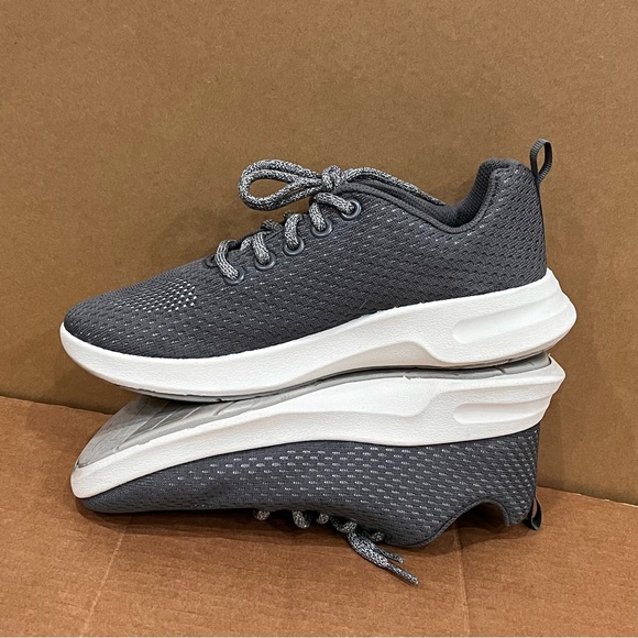 Athletic Works Gray Mesh Non-Marking Women Sneakers Shoes - Picture 5 of 9